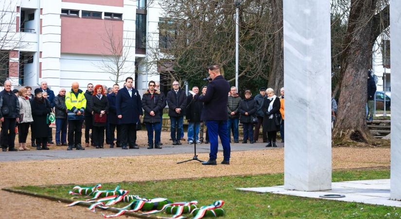 Lelki erő, hit és felelősség: ez a hármas erőt adhat a szuverenista Magyarországnak (galéria)