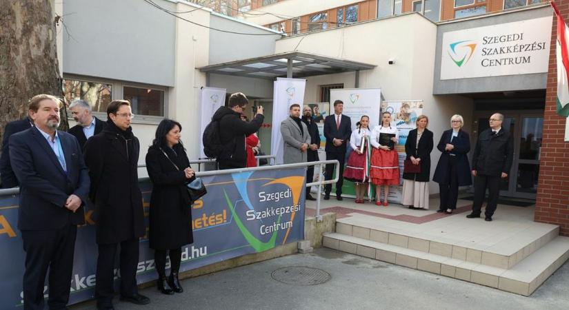 Milliárdos fejlesztés Szegeden, fordulat az Elixírben és rejtély az eltűnt férfi körül