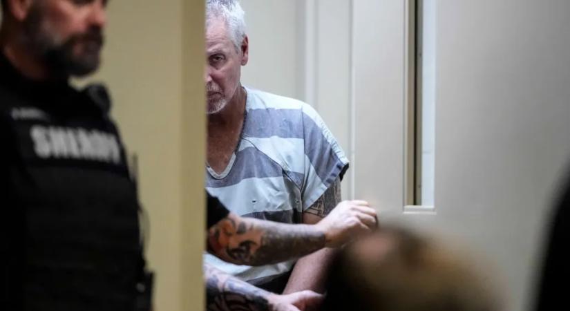 Iskolai mészárlásra használta a karácsonyra kapott fegyvert egy georgiai gyerek