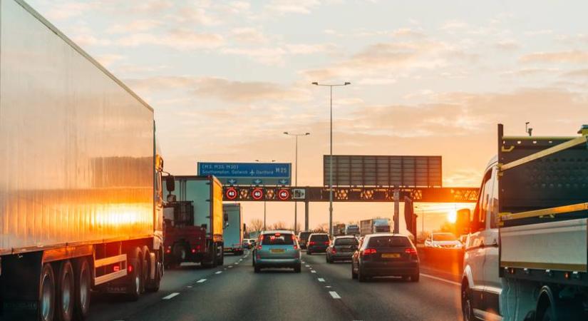 Ha így hajtasz fel az autópályára, megbüntetnek