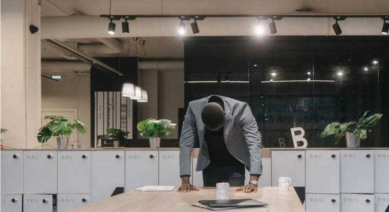 A NAV leplezte le a cégen belüli visszaélést egy nemzetközi cégcsoport magyar leányvállalatánál