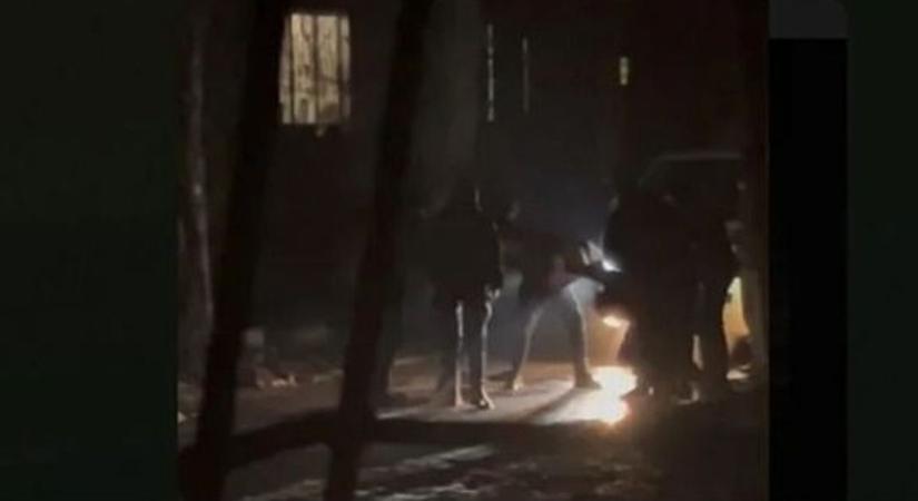 Szörnyű tragédia Zelenszkij szülővárosában: agyonlőtték a férfit a nyílt utcán a toborzók