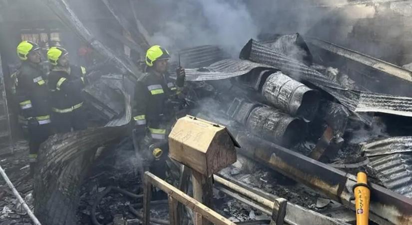 Piacra zuhant egy katonai helikopter Iránban, többen meghaltak