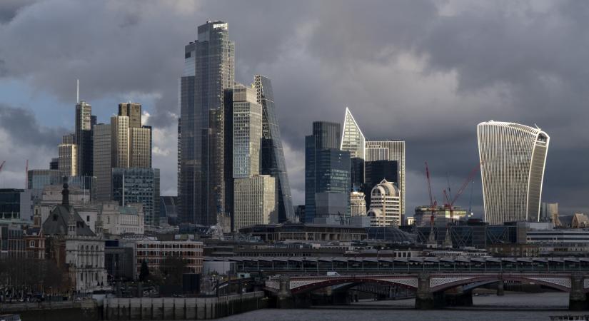 A Visa és a JPMorgan után a Microsoft is a szigetország belvárosába költözne