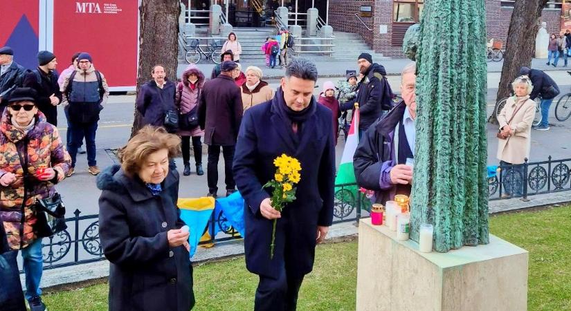 Csendes megemlékezést tartottak az ukrán háború 4. évfordulóján