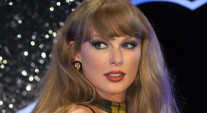 Taylor Swift smink nélkül jelentkezett be követőihez