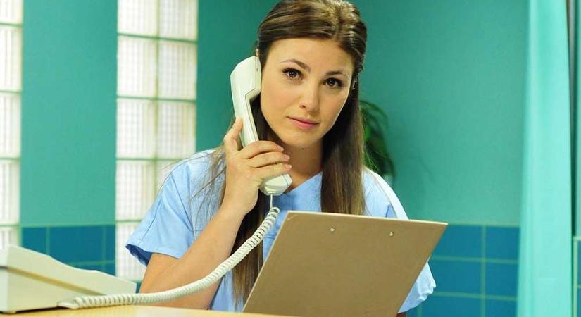 Sallai Nóra balesete: 115 km/órával száguldozott a BMW-s, aki a színésznő 5 éves kisfiának halálát okozta