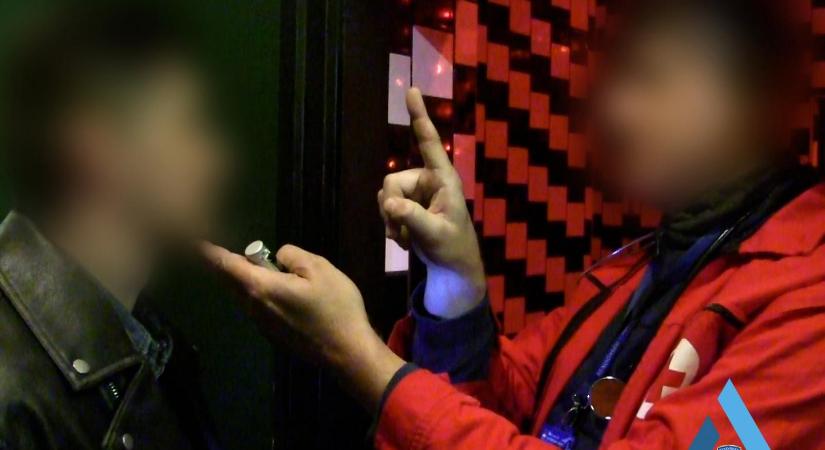 A maguk kezébe veszik a sorsukat a szórakozóhelyek, hogy a drograzziák ne lökjék a jelenleginél is kétségbeejtőbb helyzetbe