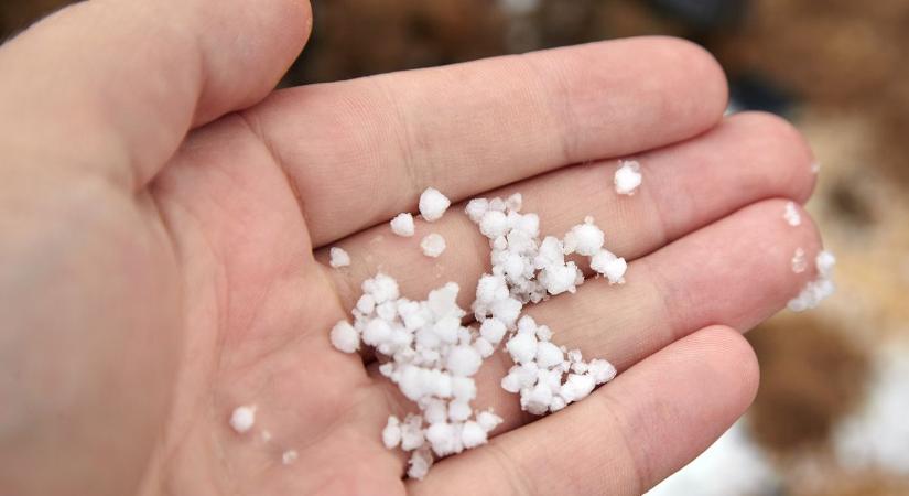 Jégeső, jég- és hódara – Tegnap őrült zivatar tombolt Miskolcon