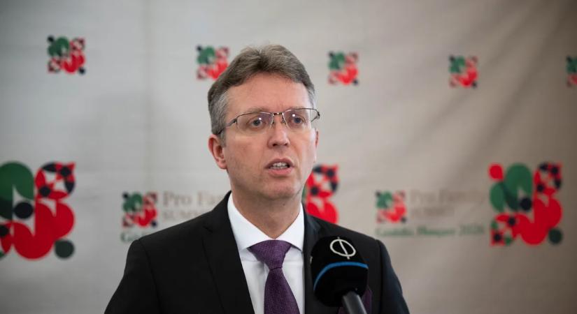 Hankó Balázs: a kormány mindent megtesz a családokért