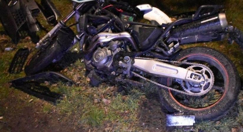Megijedt és elhajtott: motorost ütött el Makón, még jogosítványa sem volt