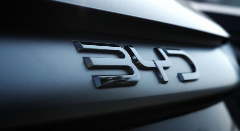 Így tarolja le Európát a BYD a zsugorodó autópiacon
