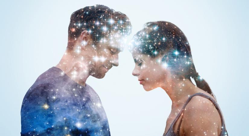 Ez a 3 csillagjegypár sosem tud igazán elszakadni egymástól