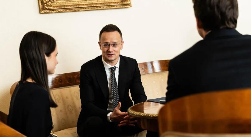 Szijjártó Péter: Dicsőséget szereztek Magyarországnak