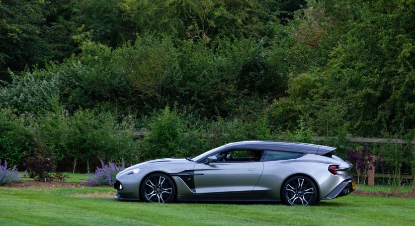 Drasztikus fogyókúra vár az egyik legendás európai autógyártóra