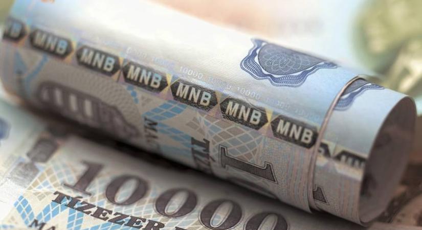 60 ezer forintot nyersz, ha idén nem feledkezel meg erről - Pénzügyi szakértők figyelmeztetnek