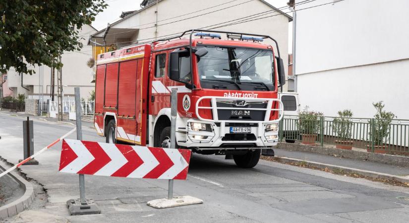 Súlyos baleset Zalaegerszegnél, félpályás útlezárás lassítja a forgalmat