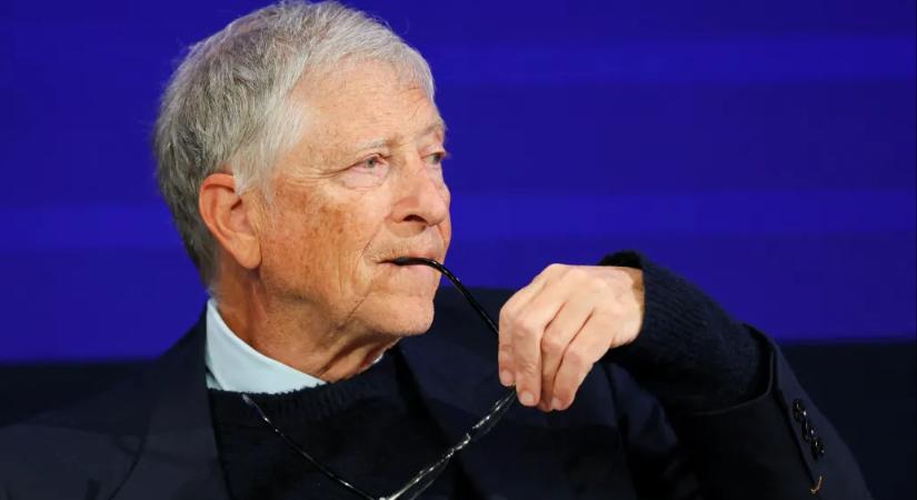 Bill Gates bocsánatot kért az alapítványa munkatársaitól az Epsteinhez fűződő kapcsolata miatt