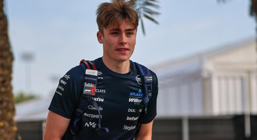 Hatalmasat bukott a Williams-pilóta az F1 legfélelmetesebb kanyarjában
