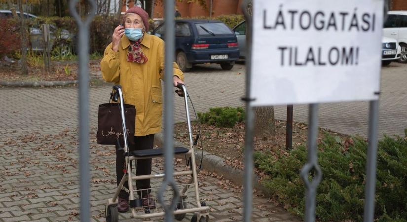 Vége: fontos változás lépett életbe a pécsi klinikákon!