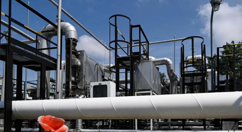 Suspension of deliveries via Druzhba oil pipeline not based on political reasons, EC says