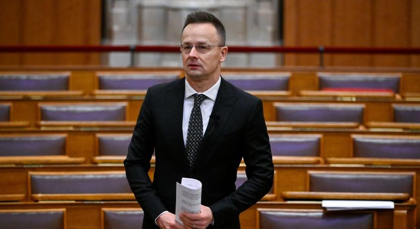 Szijjártó Péter rántotta le a leplet: ez a valódi oka annak, hogy Zelenszkij teljes gőzzel hajtja a háború gépezetét