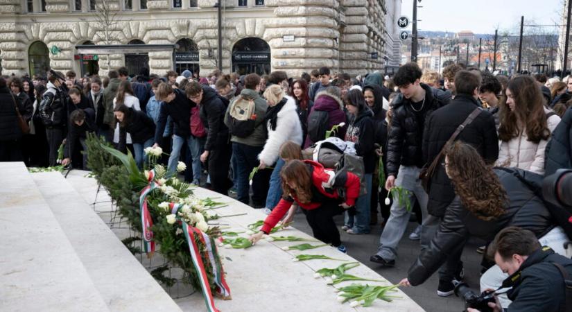 A kommunizmus áldozataira emlékeztek Budapesten