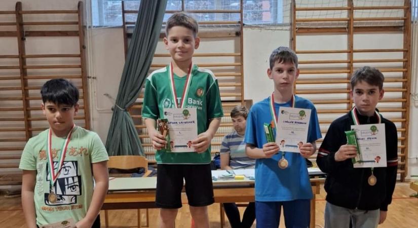 Bersek Kupa: eredmények, névsorok