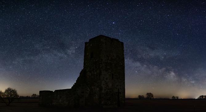 Kettős ragyogás a nyugati horizont fölött