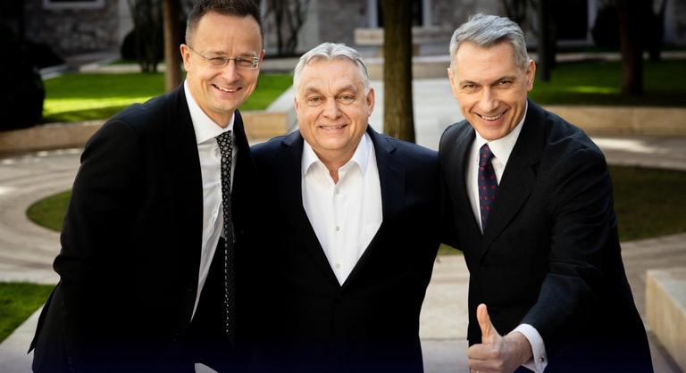 Orbán Viktor bejelentette, minisztereivel készen állnak arra, hogy felszántsák az országot
