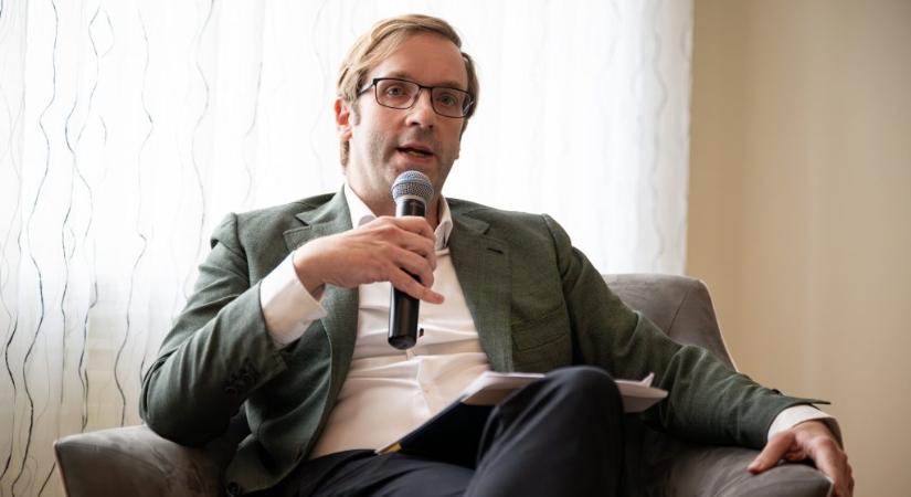 A Fidesz-közeli MCC főigazgatója aggódik a választás eredménye miatt