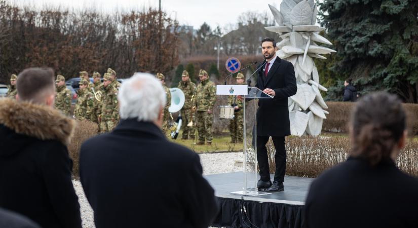 A kommunizmus áldozataira emlékeztek Debrecenben