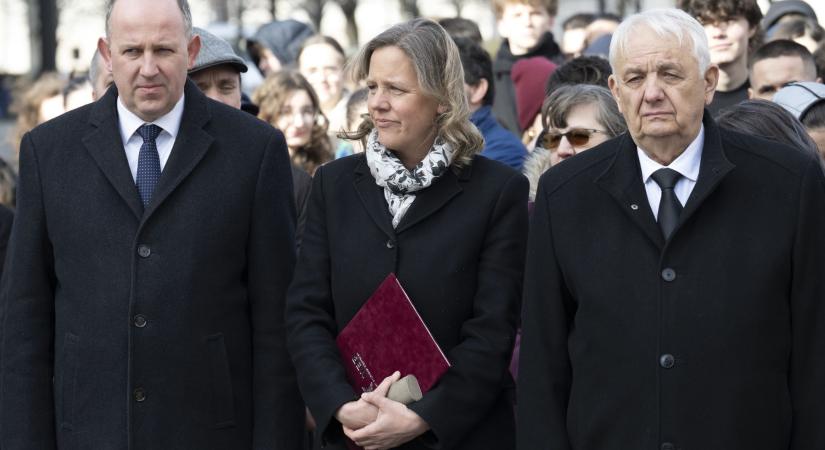 A kommunizmus áldozataira emlékeztek a Rákóczi Szövetség, az Országgyűlés Hivatala és a Nemzeti Emlékezet Bizottsága képviselői