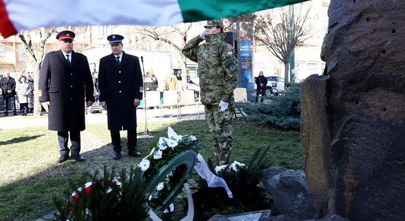 „A szabadság ott kezdődik, ahol megszűnik a félelem” – megrendítő számok és kemény üzenetek Szegeden