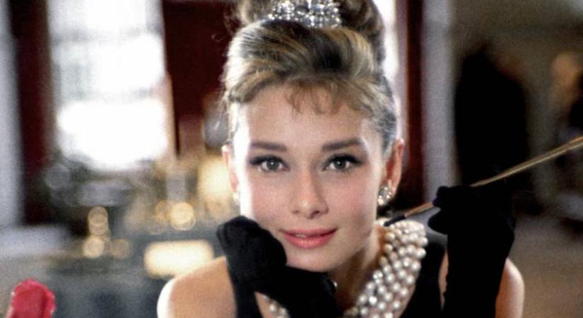 Kiköpött Audrey Hepburn ezeken a képeken Lily Collins: nála jobb színésznő nem is játszhatná el jobban a legendás dívát
