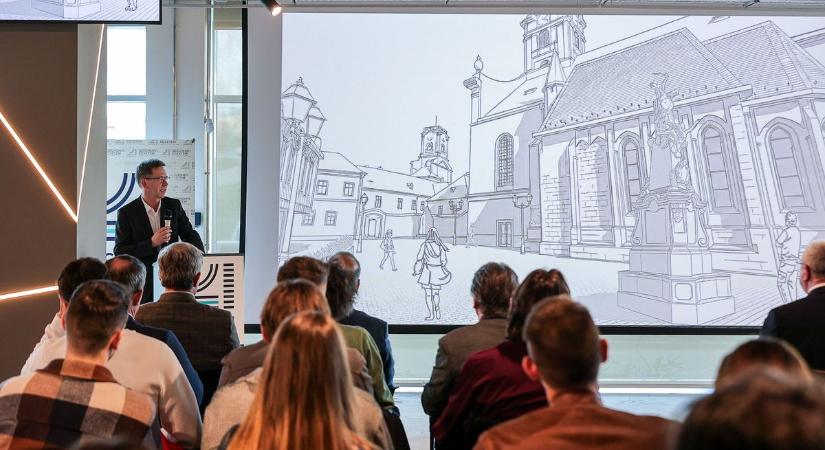 Új életet lehelnek a győri Káptalandombba, fotókon a pályázatok