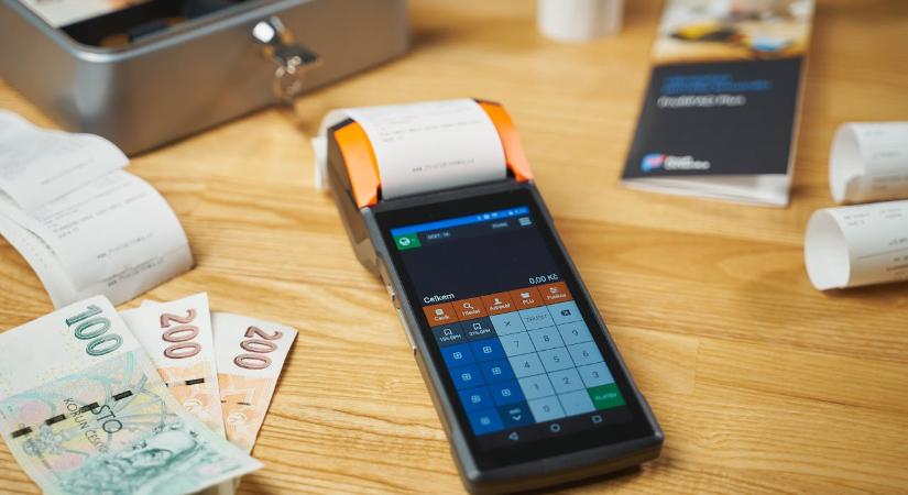 Fizetési óriáscégek egyesülhetnek: a Stripe felvásárolhatja a PayPalt