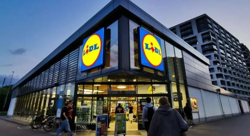 A Lidl szigorított a szabályokon: csak ilyen zöldség és gyümölcs kapható a boltokban