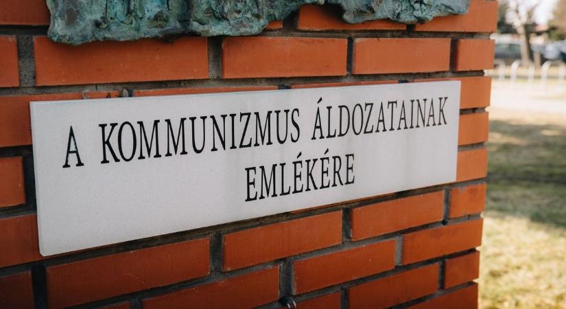 A kommunizmus áldozataira emlékeztek