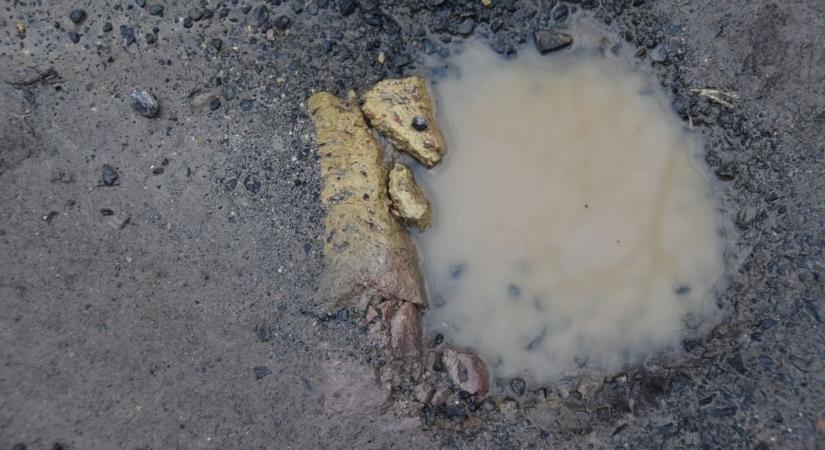 Kátyút láttál? Fotózd le, küldd be a Magyar Autóklubnak, mert nem akármit nyerhetsz