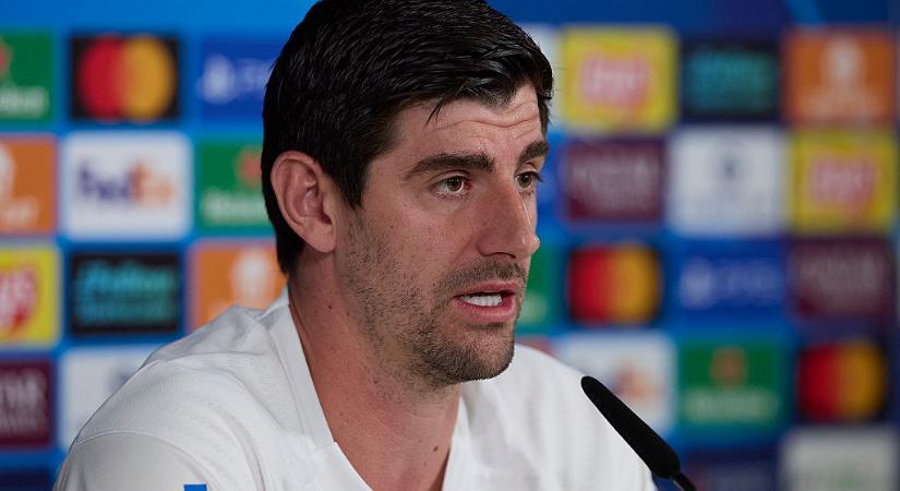 Thibaut Courtois üdvözölné, ha eltiltanák azokat a játékosokat, akik eltakarják a szájukat beszéd közben
