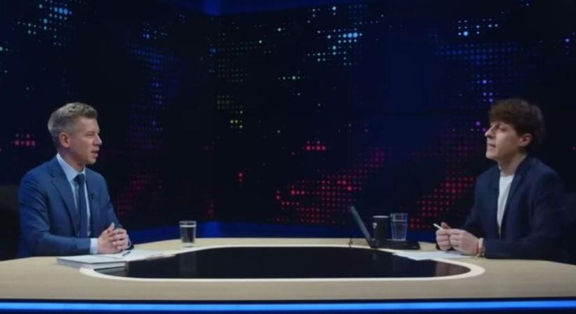 Bütyök lehetetlen mennyiségben, szüntelenül, ugyanakkor rettentő pocsékul hazudik