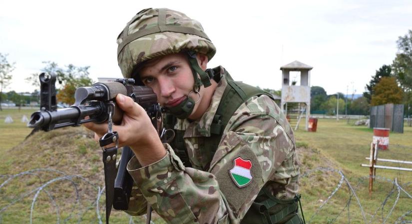 Fokozódik a katonai mozgás Szolnok térségében, hangos napokra számíthatnak az ott lakók