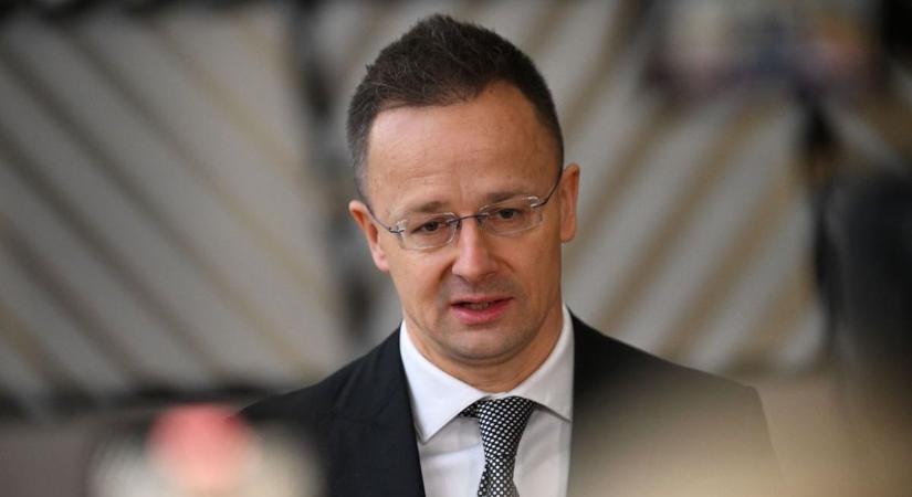 Kimondták a brüsszeli elvárást: a magyarok küldjenek katonákat Ukrajnába