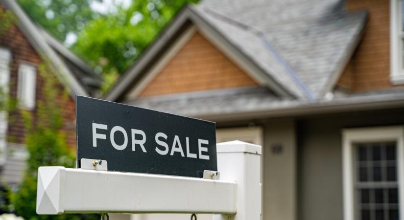 Eladja álomotthonát a feleség, miután férjénél 55 évesen korai Alzheimer-kórt diagnosztizáltak