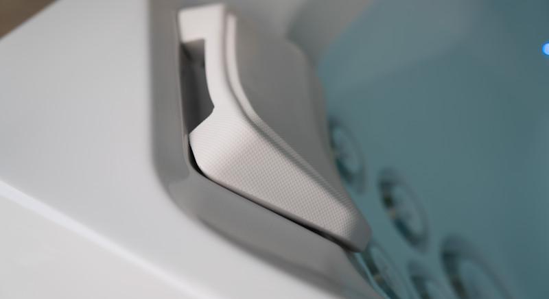 Fejfájás enyhítése masszázsmedencével