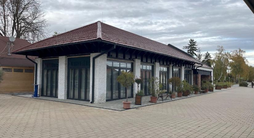 Év Balatoni Háza: a révfülöpi látogatóközpont lett a Balatoni Szövetség különdíjasa