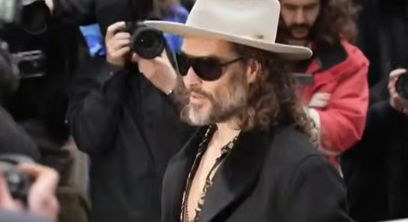 A sztárszínész tagadja a durva szexvádakat