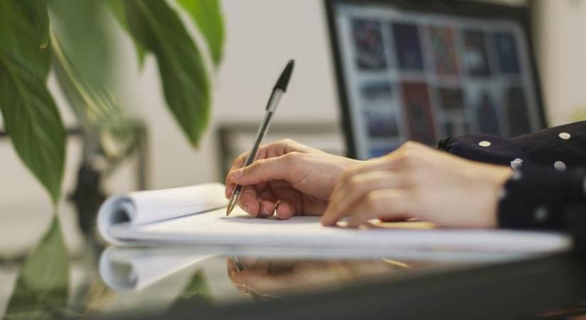 Trükkös helyesírási kvíz: ezeken a szavakon sokan elbuknak