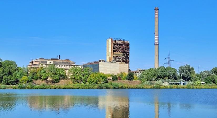 Porfelhő helyett fű nőhet Bánhidán